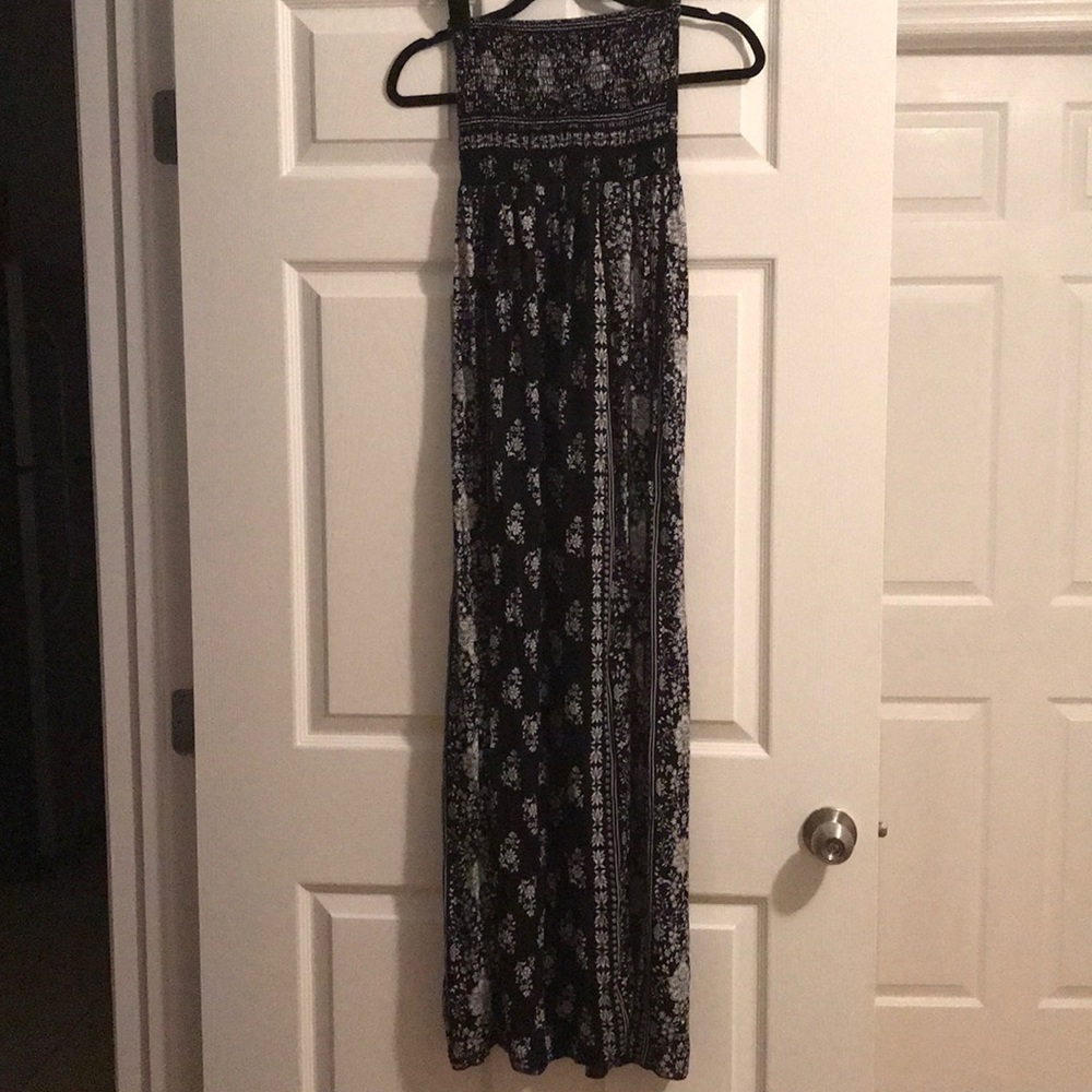 Strapless dress